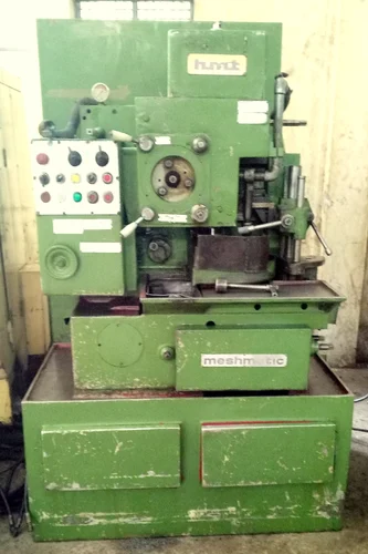 Gear Cutting Machine